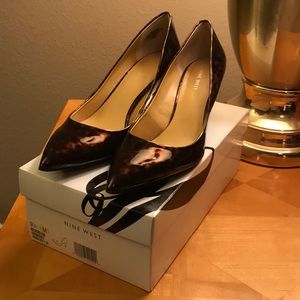 Nine West patent leather leopard pumps